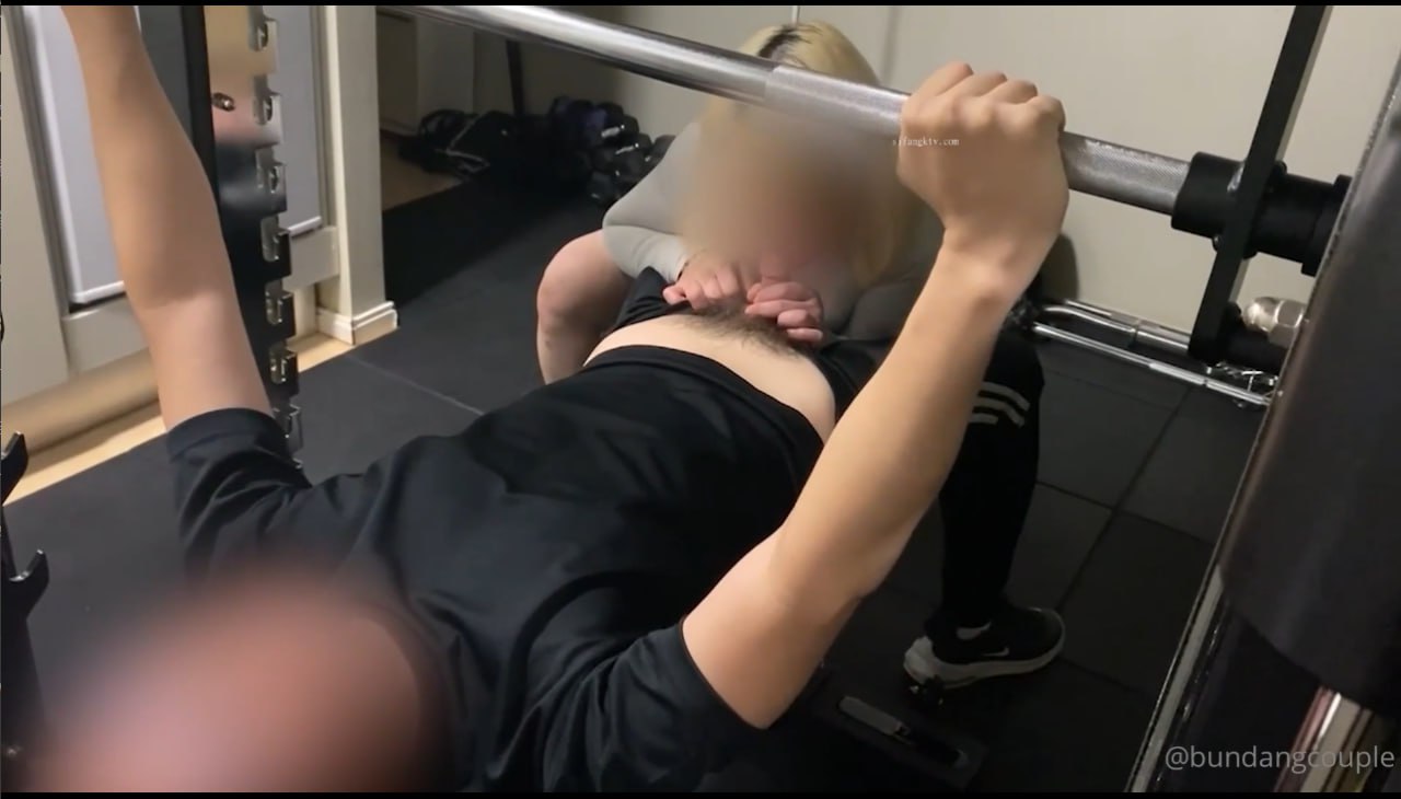 【2023-07-30】cum on neck after handjob